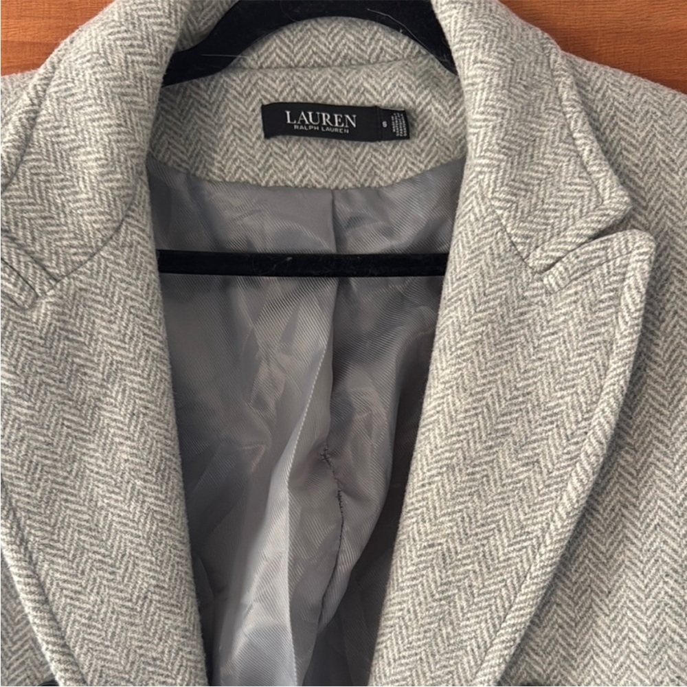 ⭐️ Ralph Lauren Herringbone Gray Blazer - Picture 5 of 11